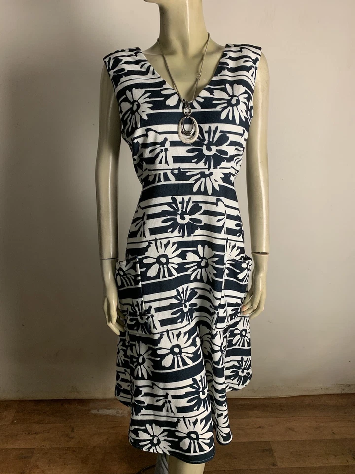 Vestido Hi There by KAREN WALKER talla 14 - COMPRA 5 artículos = Envío gratuito Foto 2 de 4