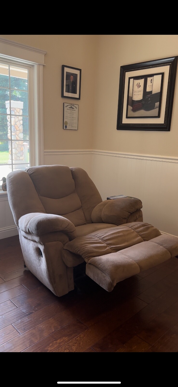 Used Amazing Condition, Brown Recliner Chairs eBay