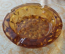 Vtg Ashtray Amber Brown 6 1/4”  Cigar Round Heavy Glass  1 Lb 10 Oz