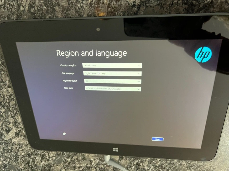 Tablet HP Pro 610 G1 con caja y cargador (2015) - Necesita batería nueva Foto 2 de 4