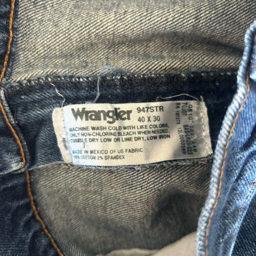 Mens 40x30 Wrangler stretch jeans: 947STR cowboy cut, long lasting, work or play - Picture 6 of 14