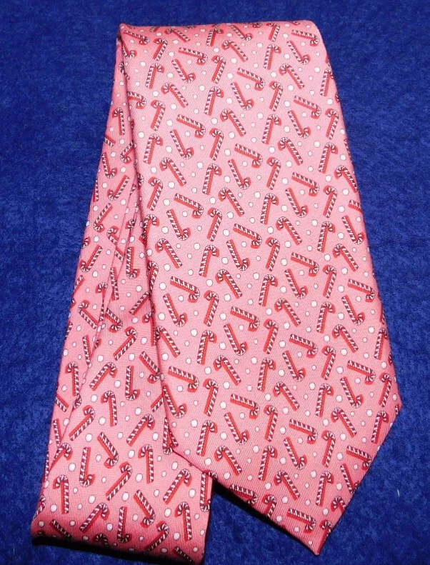 CORBATA CON MOTIVO BASTÓN DE CARAMELO ROJO/ROSA/BLANCO VINEYARD VINES HECHA EN EE. UU. - CORBATAS PARA EL CUELLO. Foto 2 de 3