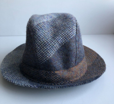 Vintage Avoca Collection Pure Wool Made in Ireland Plaid Beanie Hat Size M L