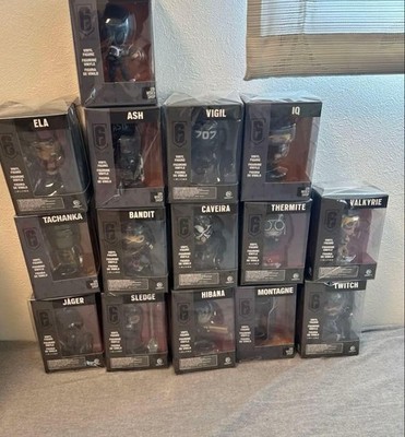Rainbow Six Siege Figure Set 15pcs Near Mint Game Character Toys