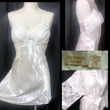 Vtg 90s Victorias Secret Peignoir Set Satin Gown Sequin Bead Lace Robe Ivory S M