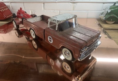 Nylint 1962 Oldtimer Pressstahl Ford Speedway Special Komplettsatz Patina