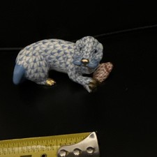 HEREND Otter W/ Fish Blue Fishnet Figurine 15646