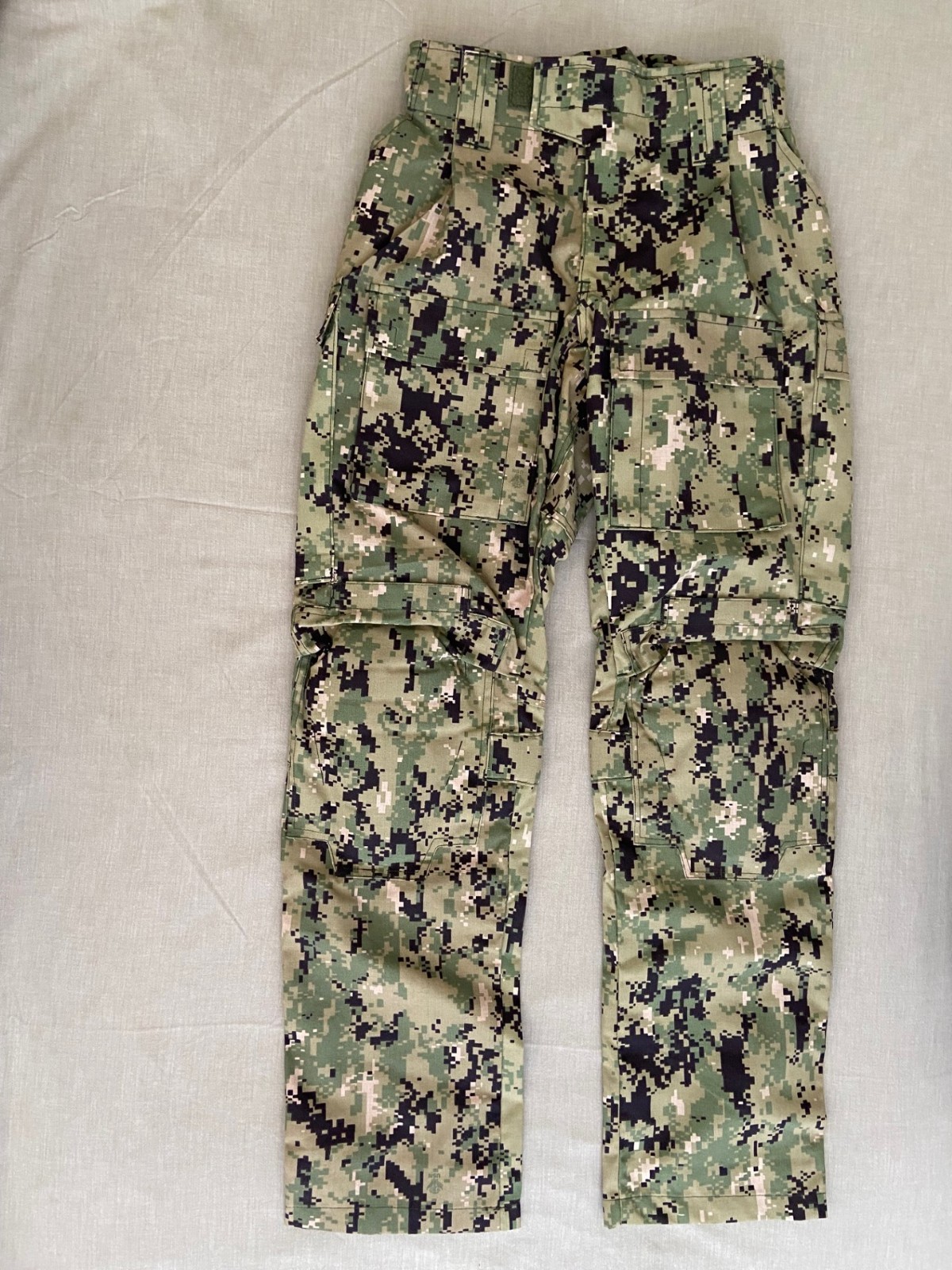 Drifire FR Pants Small Reg US Navy USN Type III NWU AOR2 Crye Precision FROG