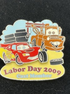 Disney Pin Cars Lightning McQueen Labor Day 2009 Cast Member LE 1250 F4