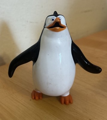 McDonald's 2014 Penguins of Madagascar Penguin  Happy Meal Toy Loose