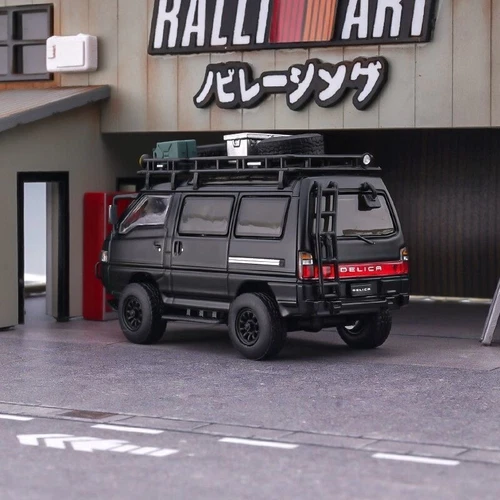 TG Autobots 1:64 schwarz Delica Off Road Mini Van Modell Spielzeug Diecast Metall Auto Box - Bild 4 von 11