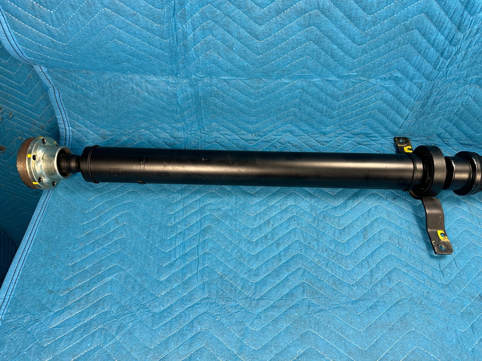 Bentley Contin Flying Spur Rear Drive Shaft Propeller w/Bolts 29k 2006-2012 OEM
