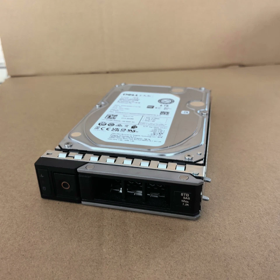 0N660 00N660 Dell EMC 8TB 7.2K 12G SAS 3.5'' Hard Drive HDD 14/15/16G KIT - Image 2 of 4