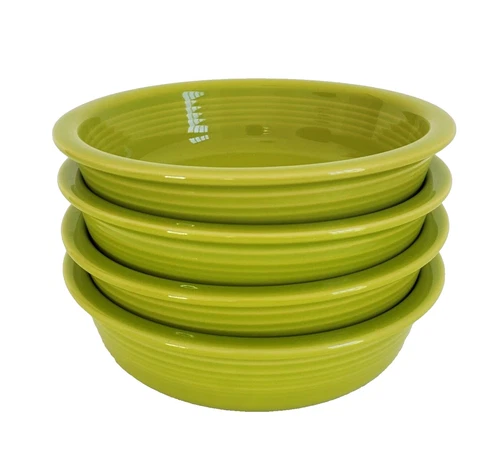 (4) FIESTAWARE HLC GREEN 7" CEREAL BOWLS USA
