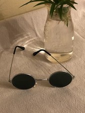 John Lennon Style Sunglasses Round Retro Vintage Style 60s 70s Hippie One Pair