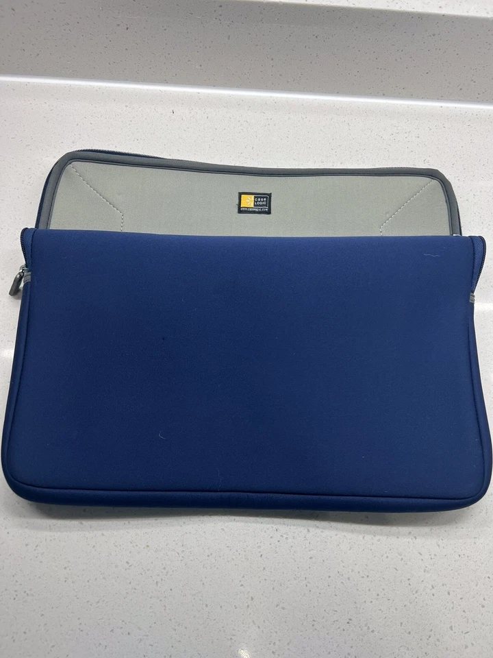 Funda para portátil Case Logic 15,6" azul con cremallera Foto 2 de 2
