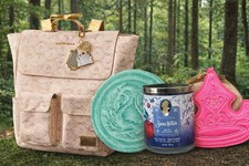 Disney Bath & Body Works Backpack Snow White Candle (2) Coin Purses