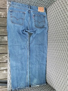 Levi's Men's Blue Med Wash Denim Jeans Straight Fit Mid Rise 5-Pocket 505 36/32