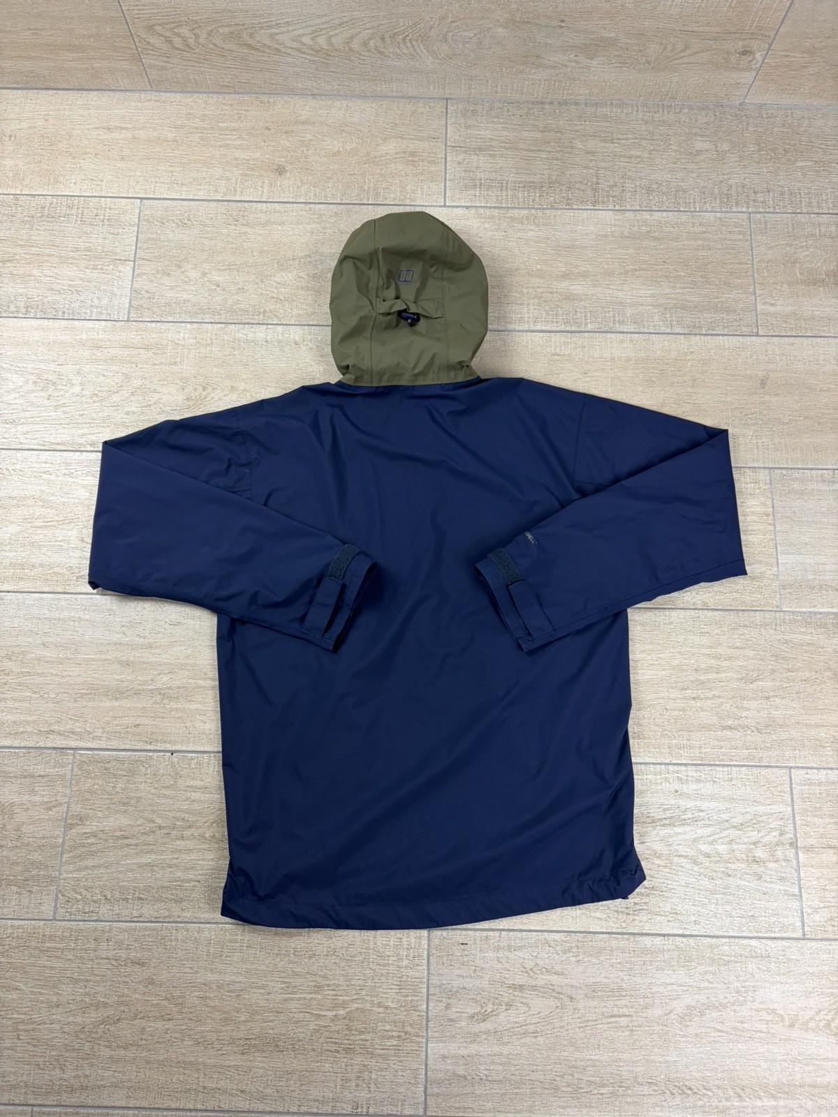Berghaus Hydroshell Waterproof Jacket Size S Navy… - image 13