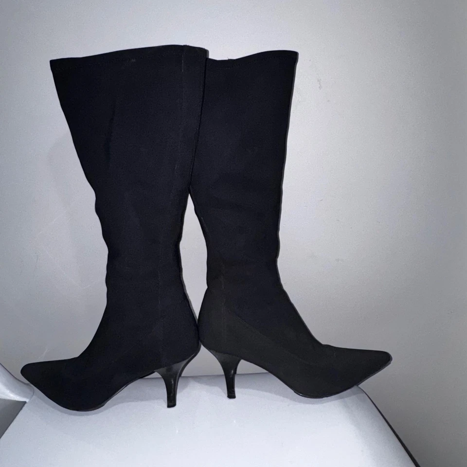 Botas hasta la rodilla Y2K BCBGirls negras elásticas punta tacón de aguja 7,5 Foto 3 de 4