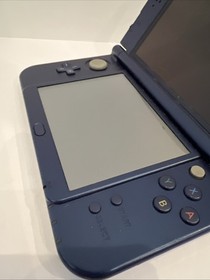 New 3DS XL Galaxy Edition Handheld System Bundle w/ Charger And Games. NO Stylus