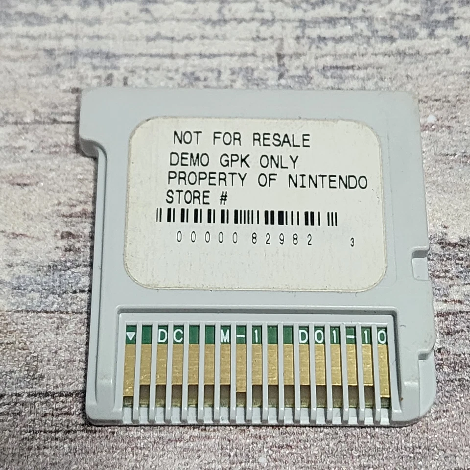 3DS New Yoshi's Island Not For Resale Rare Game Kiosk Demo NOT FULL GAME! - Image 4 of 4