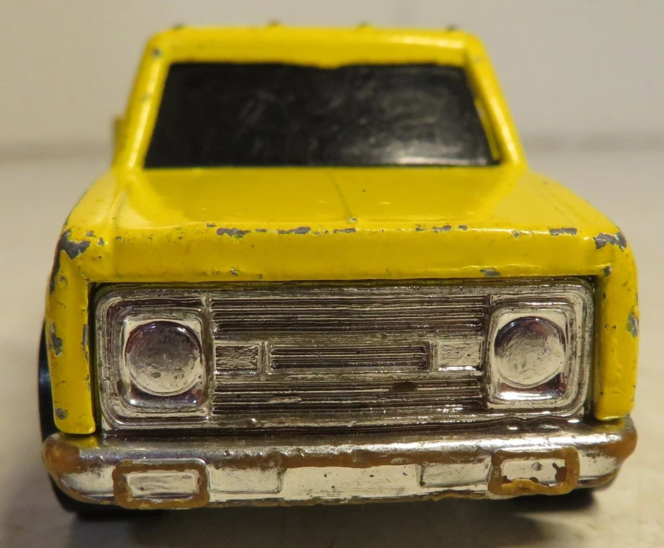 Vintage 1974 Hot Wheels Ramblin' Wrecker AAA 24hr Towing Yellow Diecast No. 7659 - Image 3 of 4