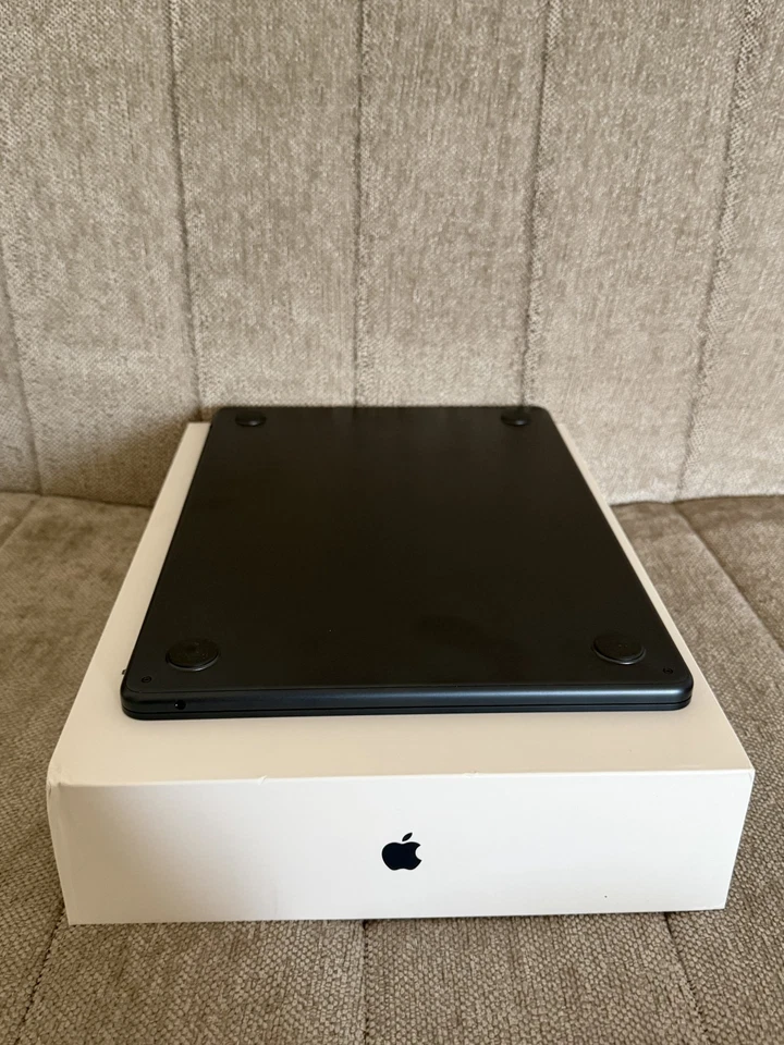Apple MacBook Air 13" M2 · 8GB · 512GB, Foto 2 von 5