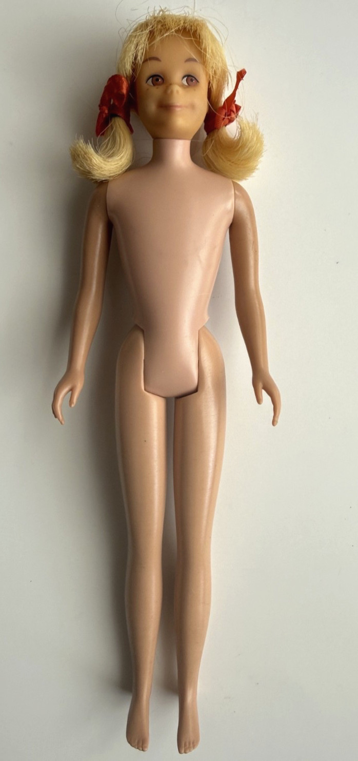 Vintage 1960 Mattel Barbie SCOOTER Doll, Blonde with Original Hairstyle, NICE