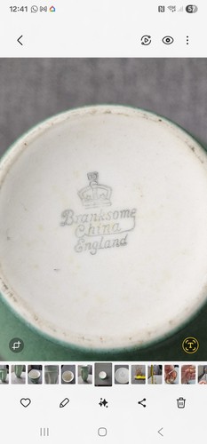 *Unusual* Branksome Vase , Made In England 17cm Tall - Picture 9 of 9