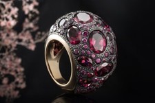 Großer Pomellato Ring Tabou mit Rhodolith Granat in 750er Roségold Gr 54 Schmuck