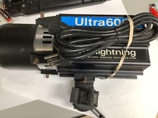 Paul C Buff Ultra 600 White Lightning Studio Monolight Power Cable and Mount