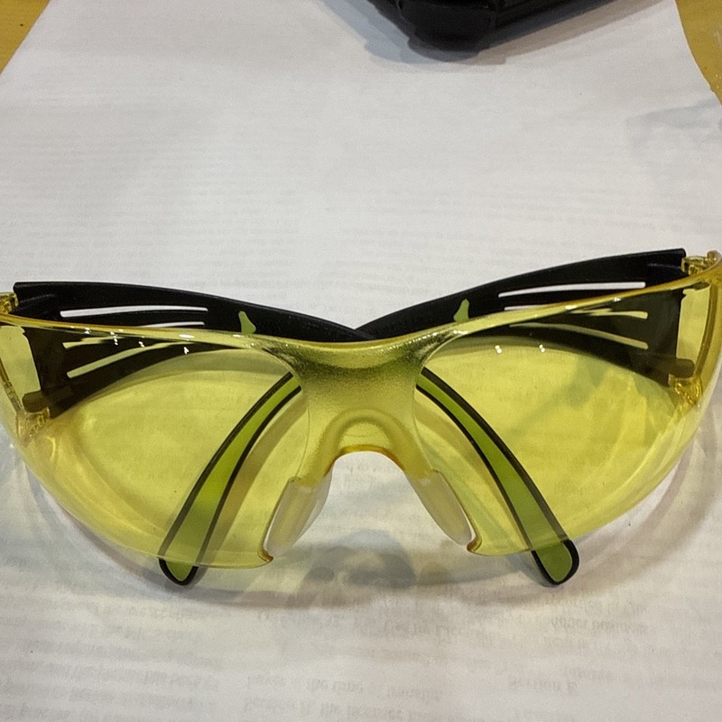 Peltor Sport SecureFit Safety Eyewear SF400-PA-9, Amber/AF Lens