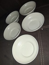 Vintage Lot Of 5 Salad Soup Cereal Bowls 890-22 Tupperware Made In USA