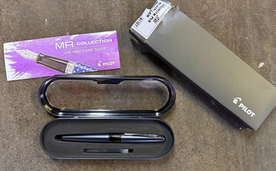 Pilot 91107 MR Metropolitan 1 mm Collection Fountain Pen - Medium Black OPEN BOX