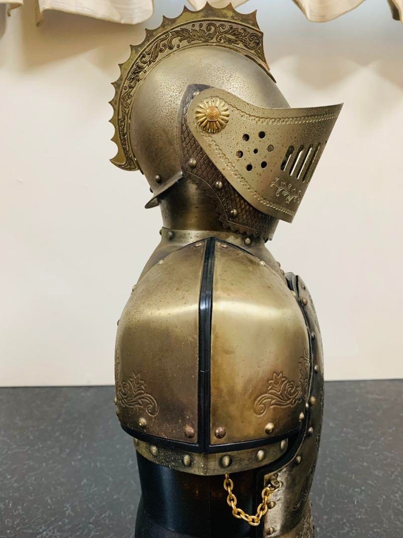 Vintage Nikka Whisky Knight Armor Decanter Set Gold Case 6 Shot