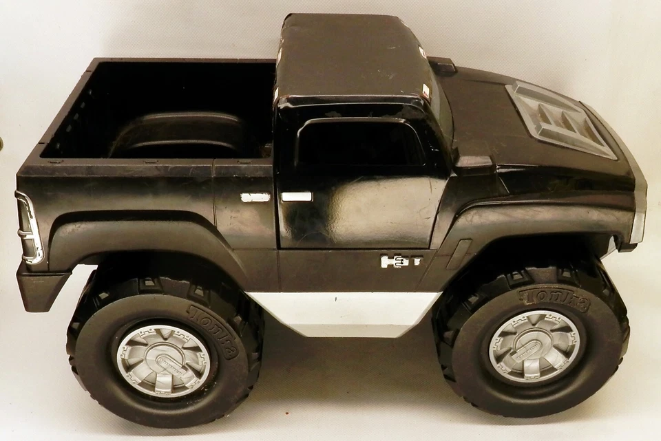 ENORME Camión Tonka HUMMER H3T Camión Negro c.2004 RARO Aproximadamente 19" de Largo Foto 4 de 4