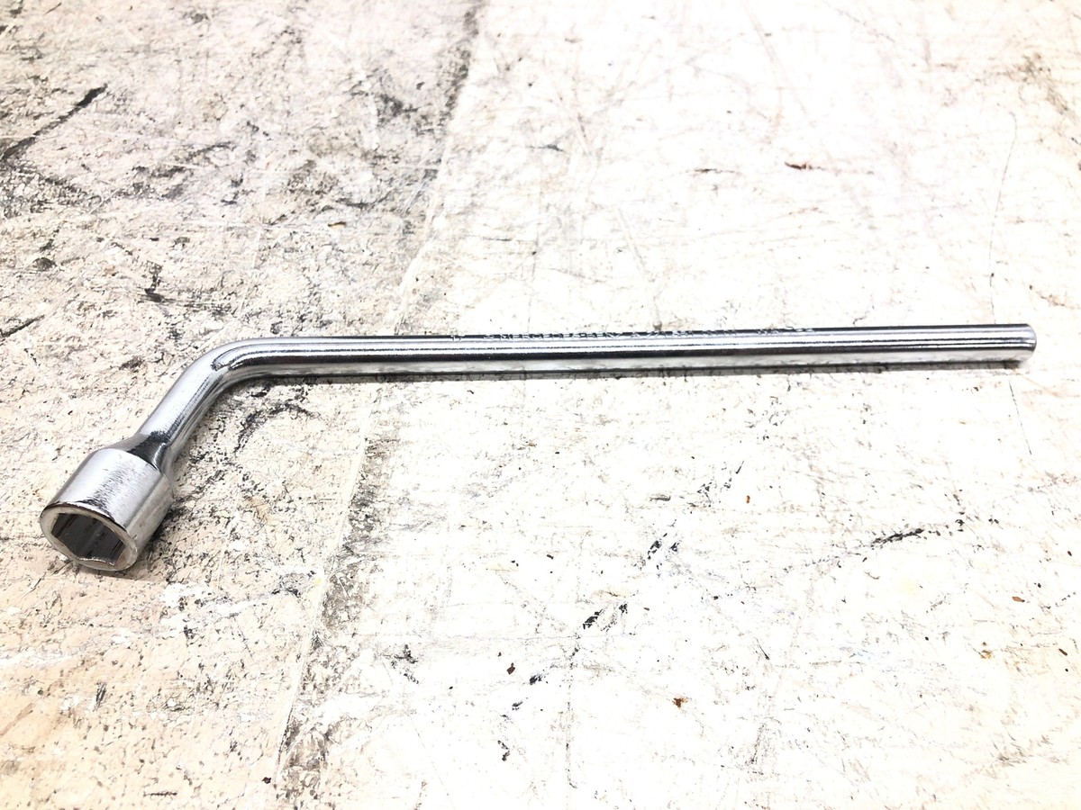 2016-2018 MERCEDES GLE350 W166 SPARE TIRE JACK W/ TOOL KIT 