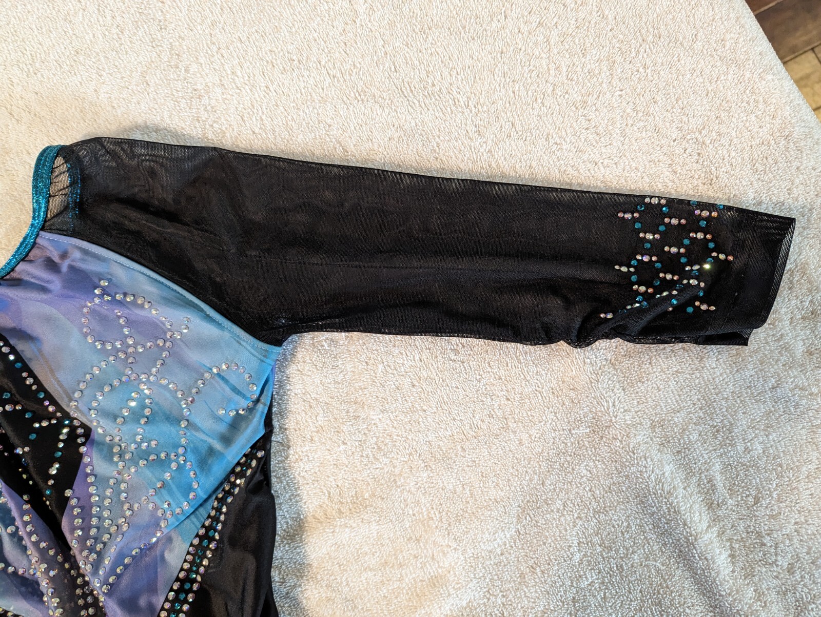 COMPETITION Ozone gymnastics Leotard CL Large 3/4 sleeve Warrior RHINESTONES