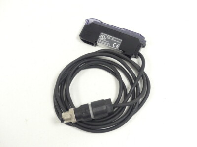 Keyence FS-V31P Lichtleiter-Messverstärker #G2768068