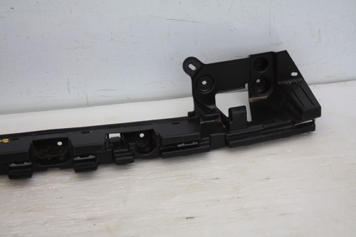 Range Rover Evoque L551 Rear Bumper Bracket 2019 ON K8D2-17E855-A Genuine - Picture 6 of 13