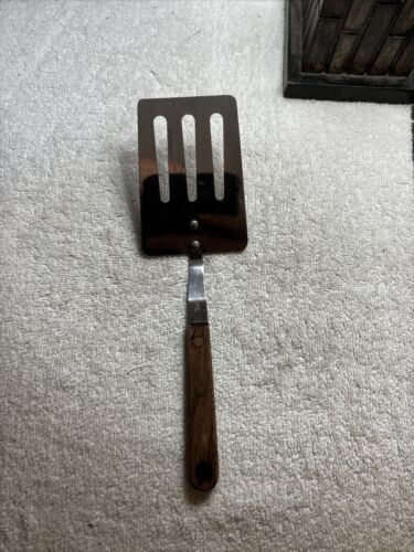 Vintage Robinson Short Slotted Spatula 10 3/4" Inches Wooden Handle - USA - Picture 1 of 15
