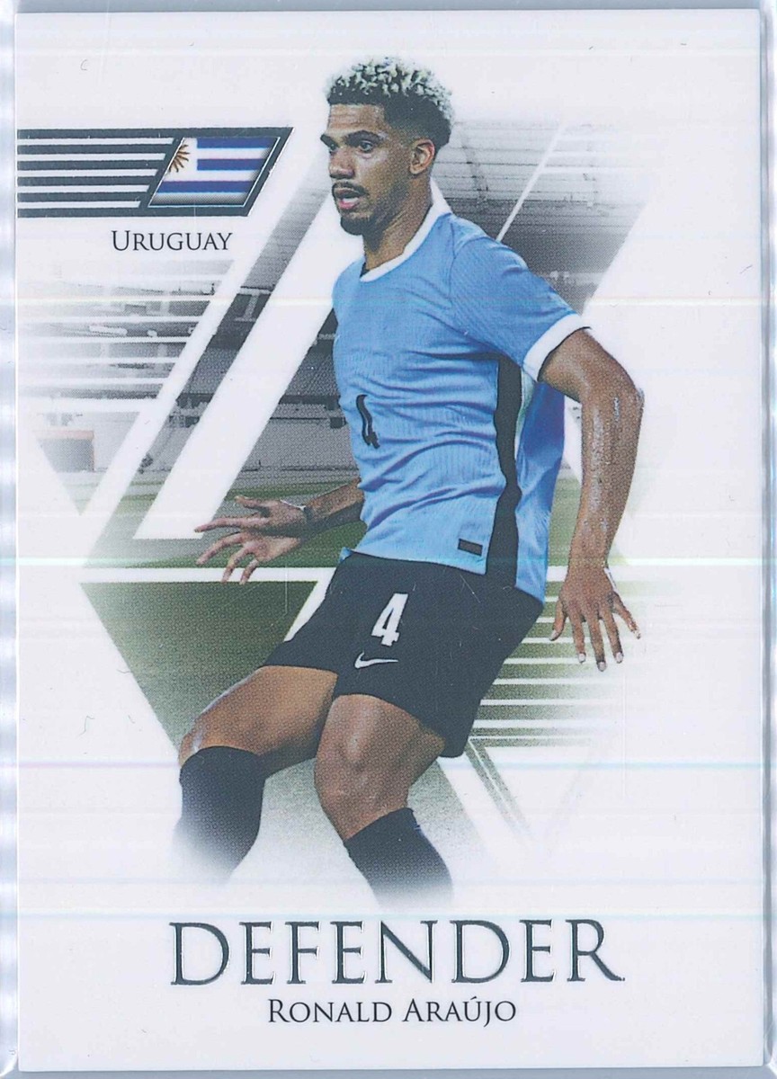 2024 Futera Unique World Football Ronald Araujo Silver 41/69 #008