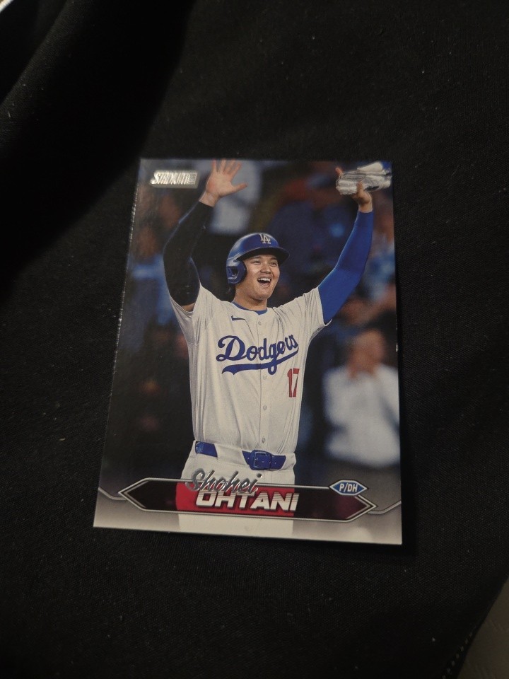 Shohei Ohtani #200 Baseball Cards 2024 Topps Stadium Club trading card — raw and PSA graded price guide