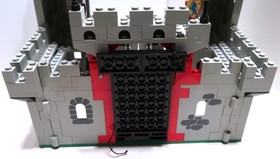 VINTAGE LEGO 6073 CASTLE ARMOR LION FALCON KNIGHTS 1984 SET W/ INSTRUCTIONS LOT
