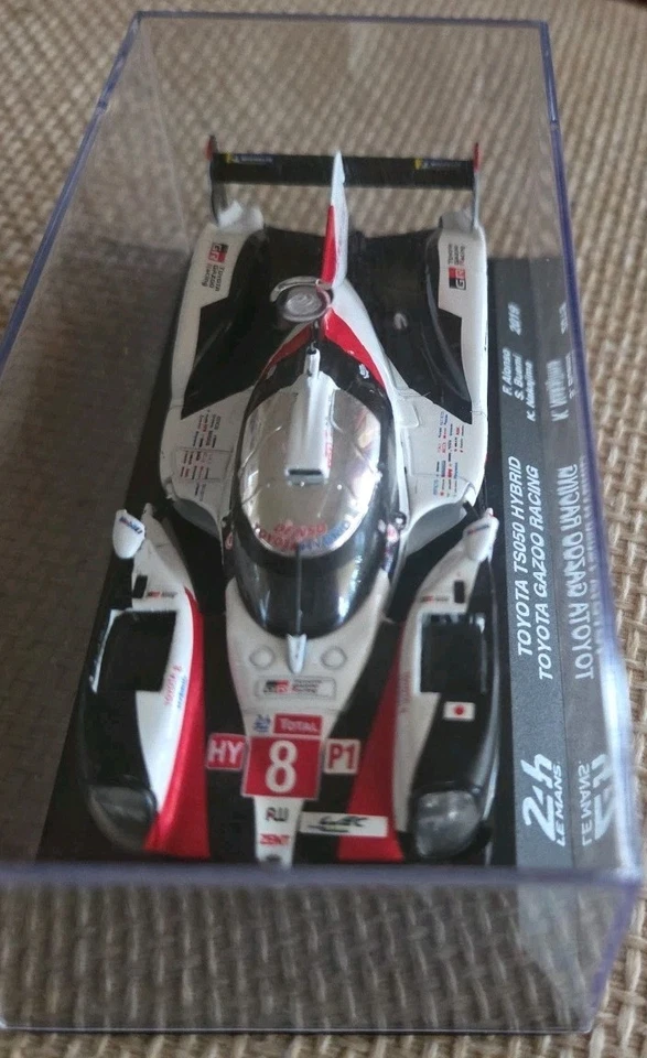 Modellino Le Mans 1:43 Toyota TS050 2019 Alonso, Buemi, Nakajima 24hrs - Immagine 4 di 4