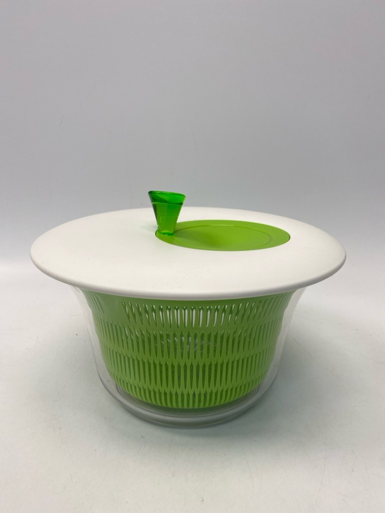 Green/White Clear Misc. Kitchen - image 1