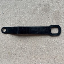 MAKITA 7820211 13- 22 MM Hex Wrench 9" Long