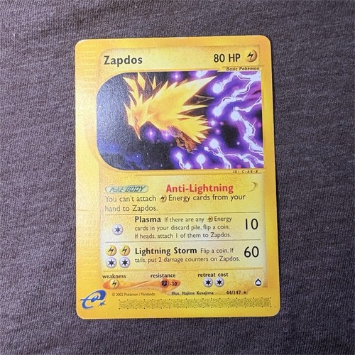 The Pokémon Company TCG Zapdos 044/147 Aquapolis Rare Regular 2002