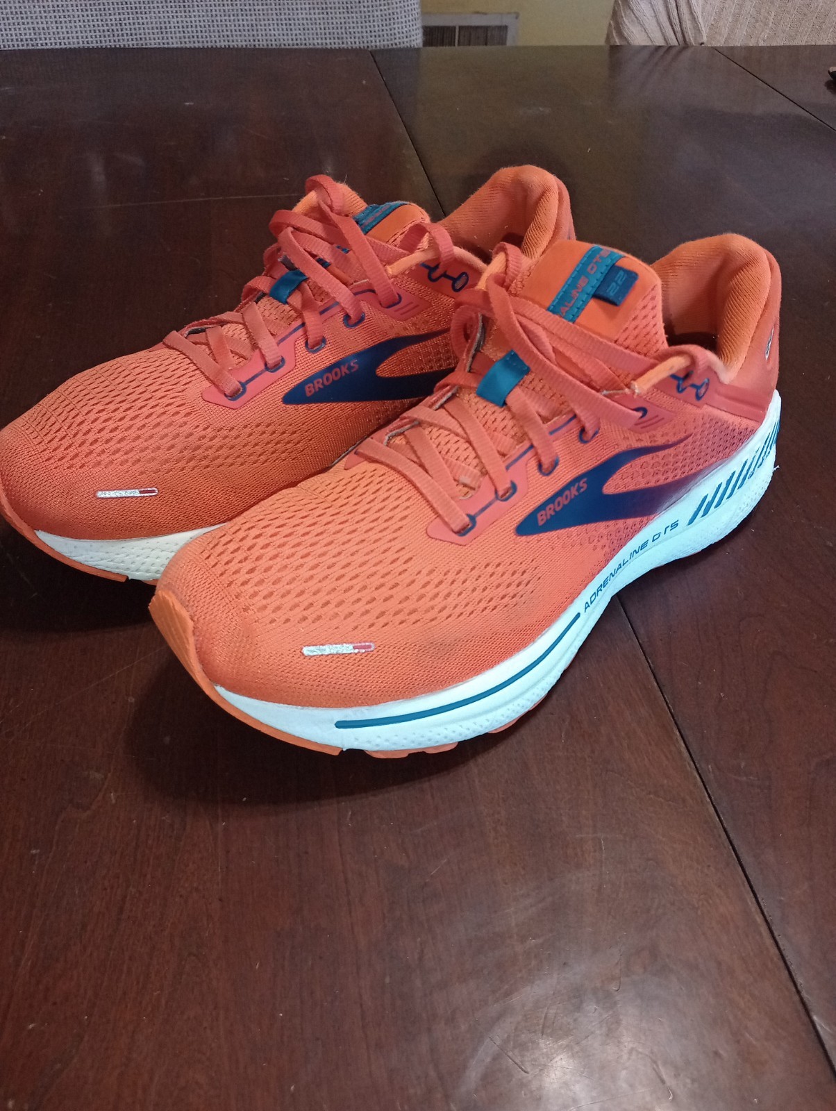 Size 9.5 - Brooks Adrenaline GTS 22 Blue Orange